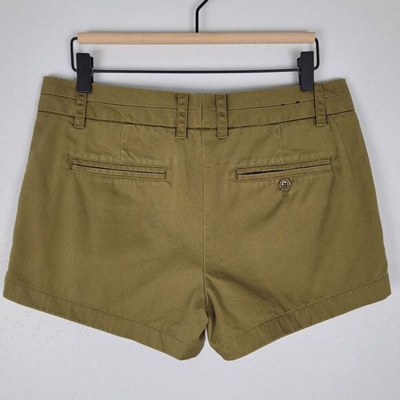 J. Crew Size 6 Chino Shorts 3" Inseam Olive Green - Picture 2 of 10